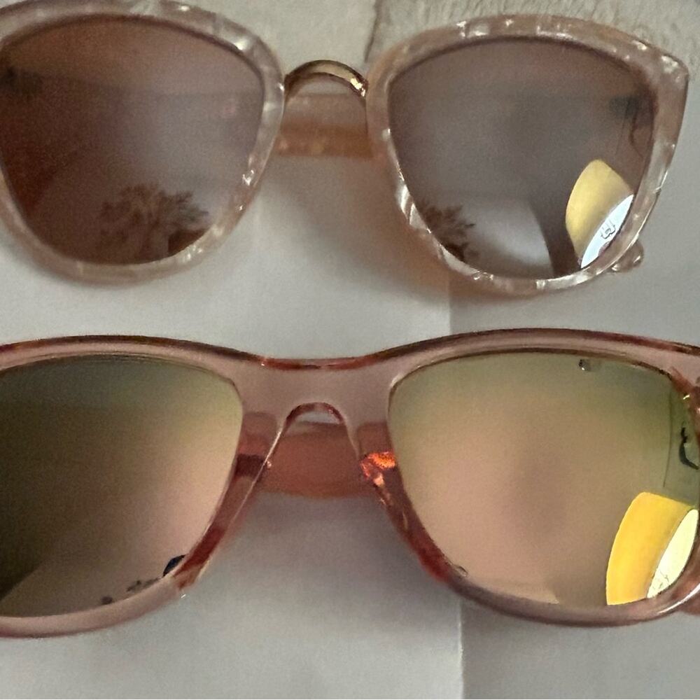 Lot of 2 Cute Pink sunglasses